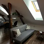V Centre Apartmán *