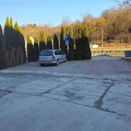 V Centre